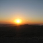 Negev_ Sunrise_With_Moon 9